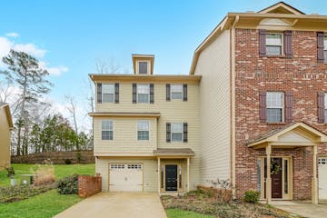 30 GILLIAMS CROSSING SW CARTERSVILLE, GA 30120